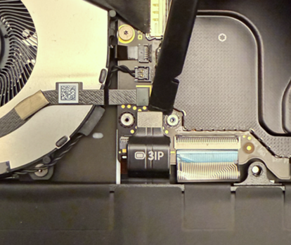 Screenshot that shows using a nylon spudger to pry the Battery FPC connector from the motherboard.